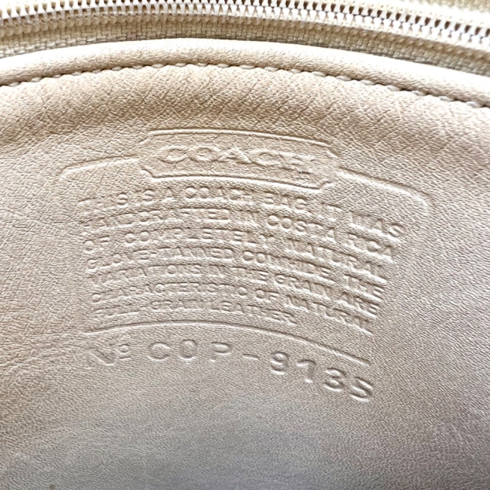 Vintage COACH No. C0P - 9135 Cross Body Bag in Bone - Picture 8 of 13